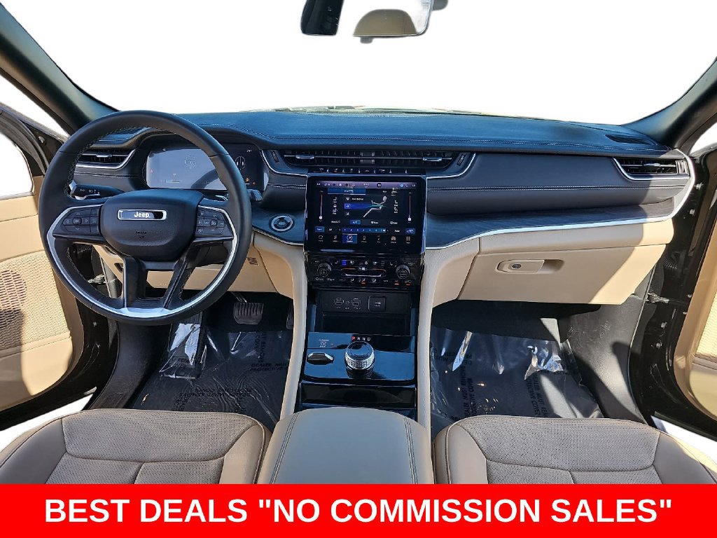 Used 2023 Jeep Grand Cherokee L Limited w/ Luxury Tech Group II AWD/4WD image 9