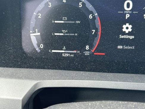 Certified 2024 Toyota Tacoma TRD Off-Road image 37