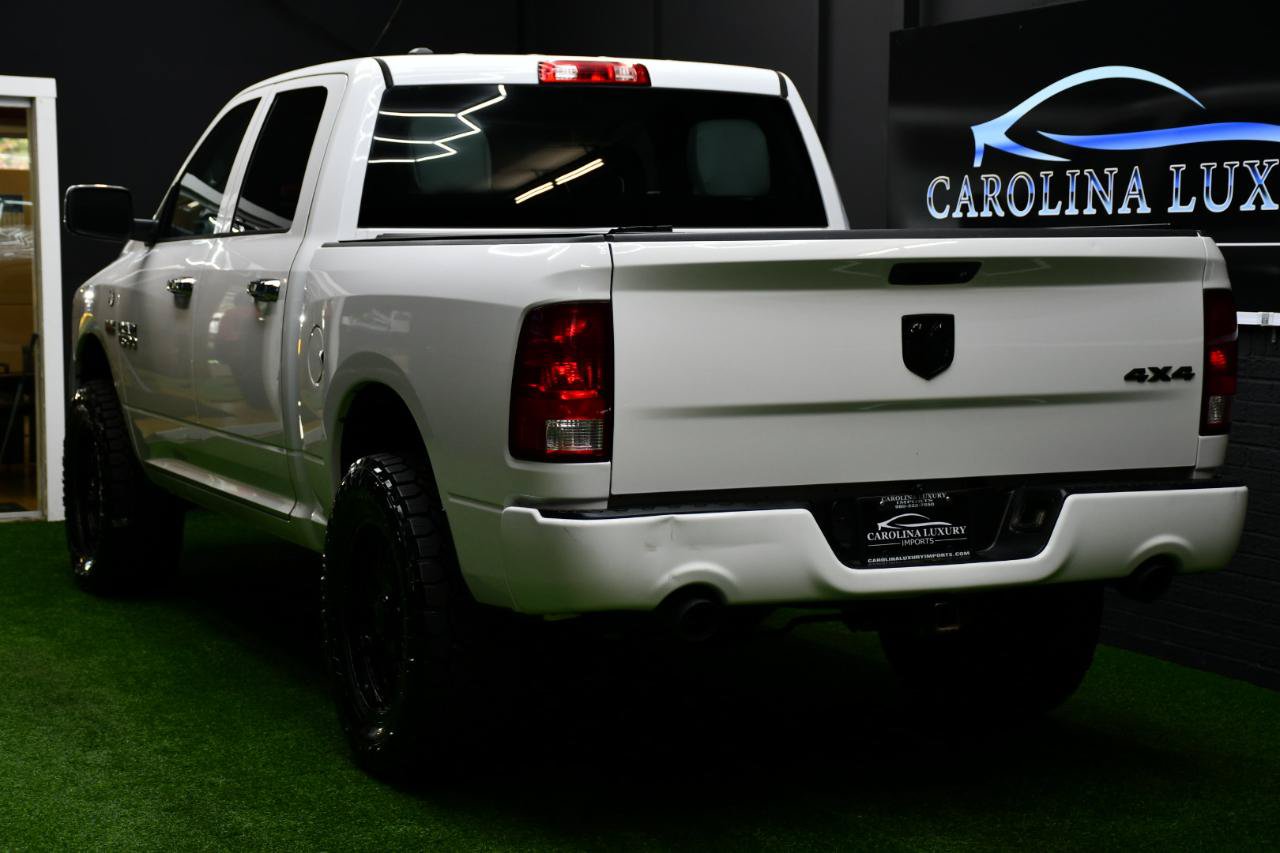 Used 2017 RAM 1500 Express AWD/4WD image 7
