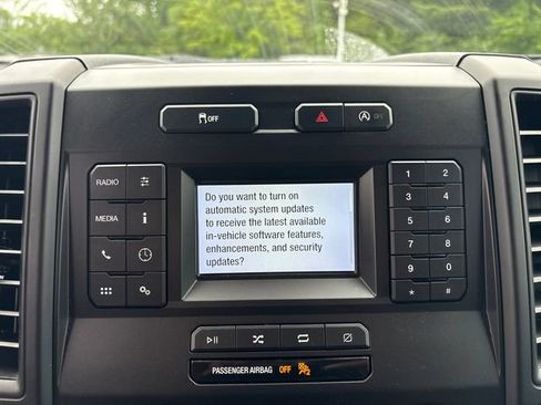 Used 2020 Ford F150 XL w/ Equipment Group 101A Mid AWD/4WD image 29