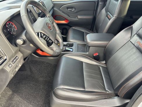 Used 2023 Nissan Frontier Pro-X w/ Pro-X Premium Package image 17