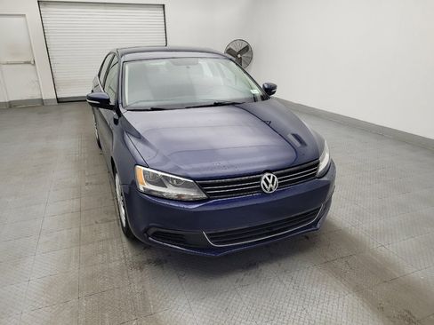 Used 2013 Volkswagen Jetta SE FWD image 14