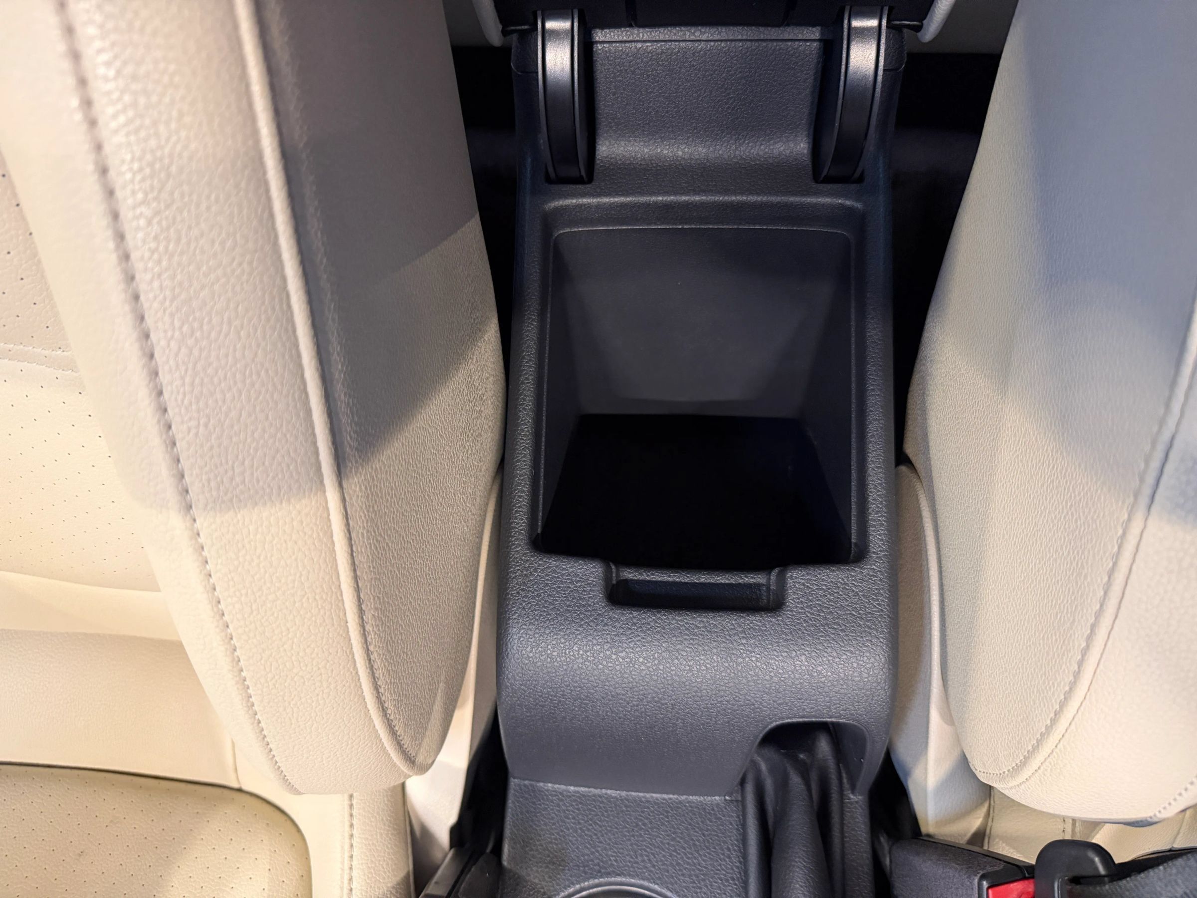 Used 2018 Volkswagen Jetta SE FWD image 25