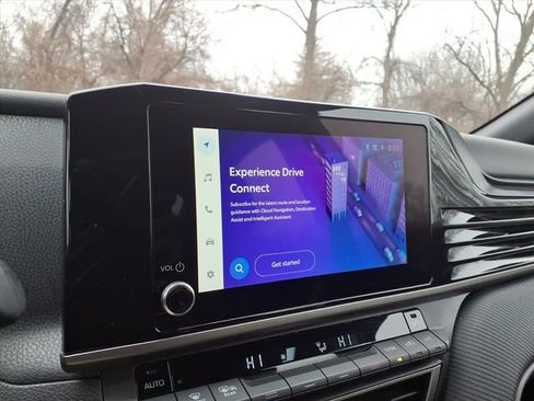 Certified 2025 Toyota Camry SE image 18