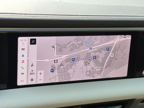 Certified 2025 Porsche Macan Electric RWD image 15