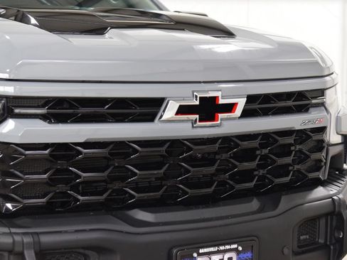 Used 2024 Chevrolet Silverado 1500 ZR2 w/ ZR2 Bison Edition AWD/4WD image 11