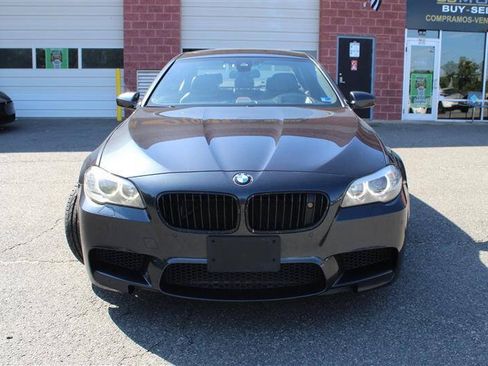 Used 2013 BMW M5 RWD image 8