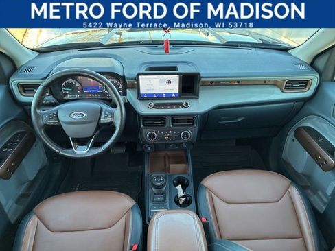 Certified 2022 Ford Maverick Lariat w/ Lariat Luxury Package image 19