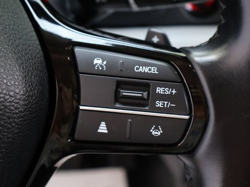 Used 2023 Honda Pilot Touring image 34
