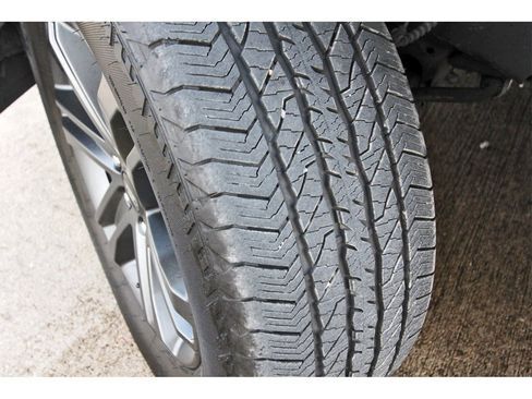 Used 2023 Ford F150 Lariat w/ Max Trailer Tow Package image 32