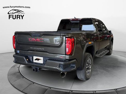 Used 2022 GMC Sierra 3500 AT4 w/ AT4 Preferred Package AWD/4WD image 3