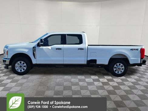 Certified 2024 Ford F350 XLT AWD/4WD image 10