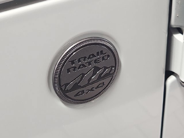 Used 2024 Jeep Wrangler Unlimited Sport AWD/4WD image 10