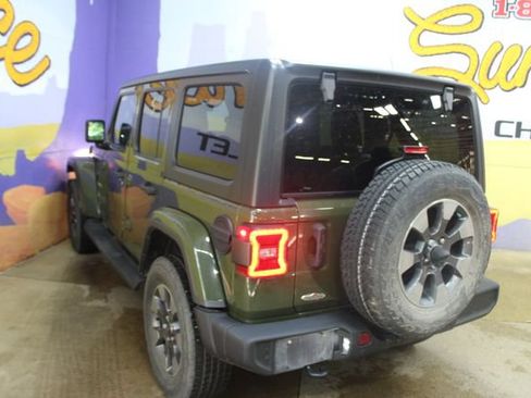 Used 2020 Jeep Wrangler Unlimited Sahara AWD/4WD image 7