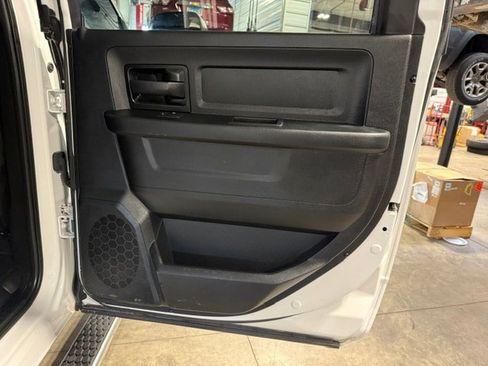 Used 2021 RAM 5500 Tradesman w/ Chrome Appearance Group AWD/4WD image 15