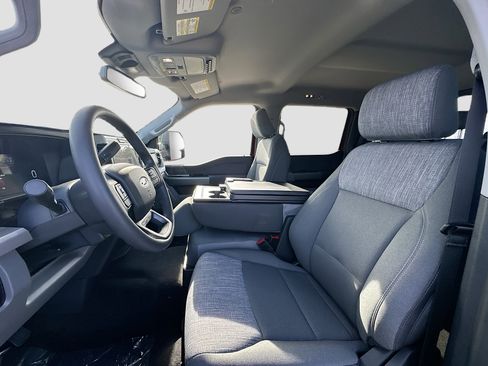 New 2026 Ford F250 4x4 Crew Cab Super Duty image 15
