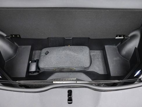 Used 2024 Rivian R1S Adventure AWD/4WD image 27