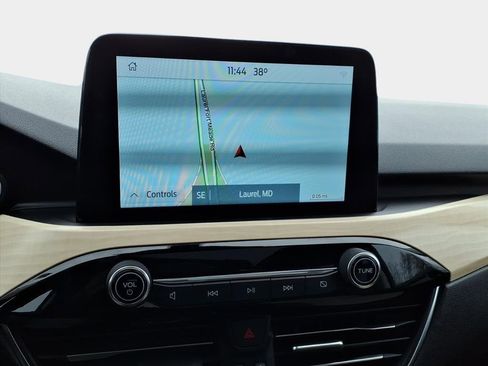 Used 2021 Ford Escape Titanium w/ Titanium Elite Package image 22