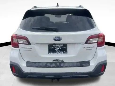 Used 2019 Subaru Outback 3.6R Touring w/ Popular Package #3A AWD/4WD image 5