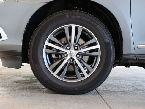 Used 2018 INFINITI QX60 Luxe image 44