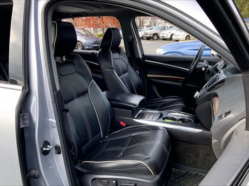 Used 2017 Acura MDX SH-AWD image 8