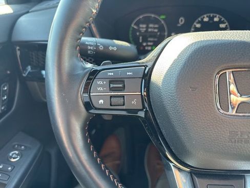 Used 2025 Honda CR-V Sport Touring image 21