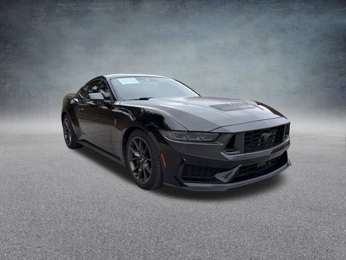 Used 2024 Ford Mustang Dark Horse image 8