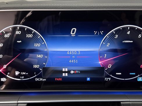 Certified 2026 Mercedes-Benz GLS 580 4MATIC image 31