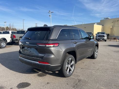 New 2026 Jeep Grand Cherokee Limited image 7