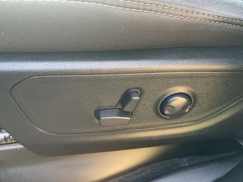 Used 2023 RAM 1500 Big Horn AWD/4WD image 17