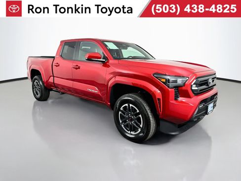 Certified 2026 Toyota Tacoma SR5 AWD/4WD image 1