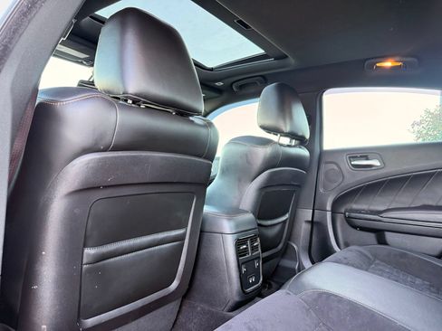 Used 2017 Dodge Charger R/T RWD image 25