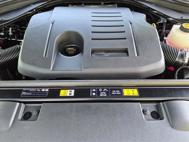 New 2026 Land Rover Range Rover Sport SE AWD/4WD image 16