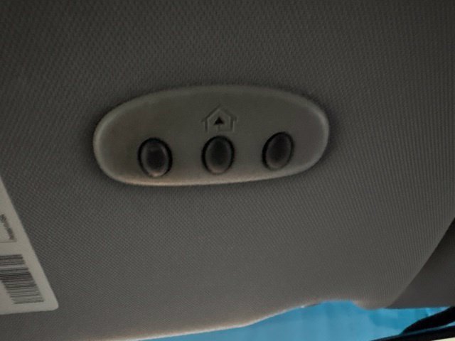 Used 2005 Buick LaCrosse CXL w/ Gold Convenience Package FWD image 29
