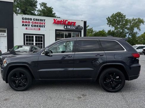 Used 2015 Jeep Grand Cherokee Altitude AWD/4WD image 1