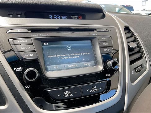 Used 2014 Hyundai Elantra SE w/ Option Group 02 FWD image 33