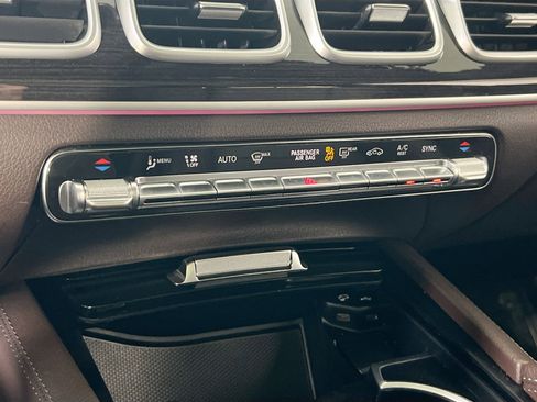 Used 2022 Mercedes-Benz GLE 350 4MATIC image 16