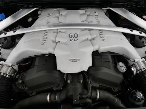 Used 2012 Aston Martin DBS Carbon Black RWD image 12
