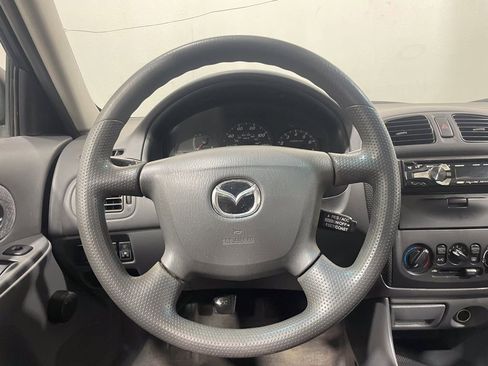Used 2000 MAZDA Protege ES image 9