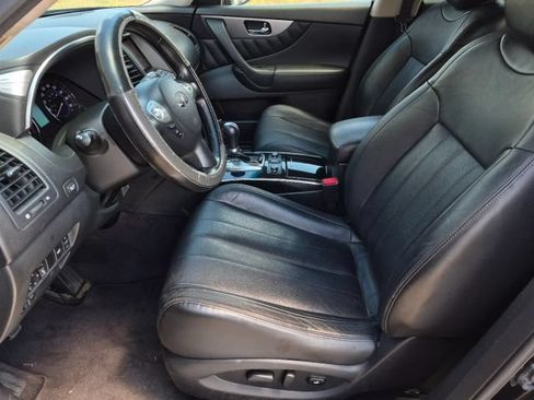 Used 2017 INFINITI QX70 2WD image 8