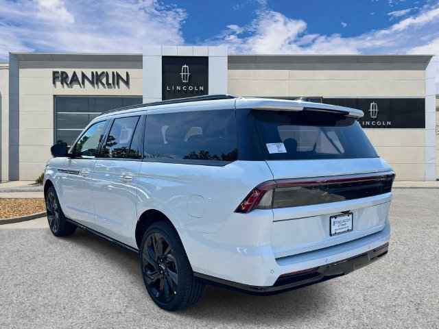 New 2027 Lincoln Navigator L Reserve w/ Jet Appearance Package AWD/4WD image 5