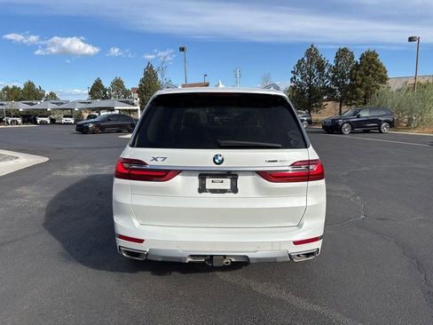 Used 2022 BMW X7 xDrive40i w/ Premium Package image 4