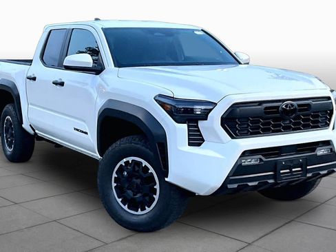 New 2026 Toyota Tacoma TRD Off-Road AWD/4WD image 2
