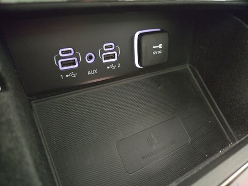 Used 2022 Jeep Grand Cherokee L Overland w/ Advanced Protech Group III image 28