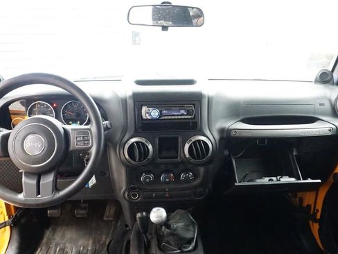 Used 2012 Jeep Wrangler Unlimited Sport image 25