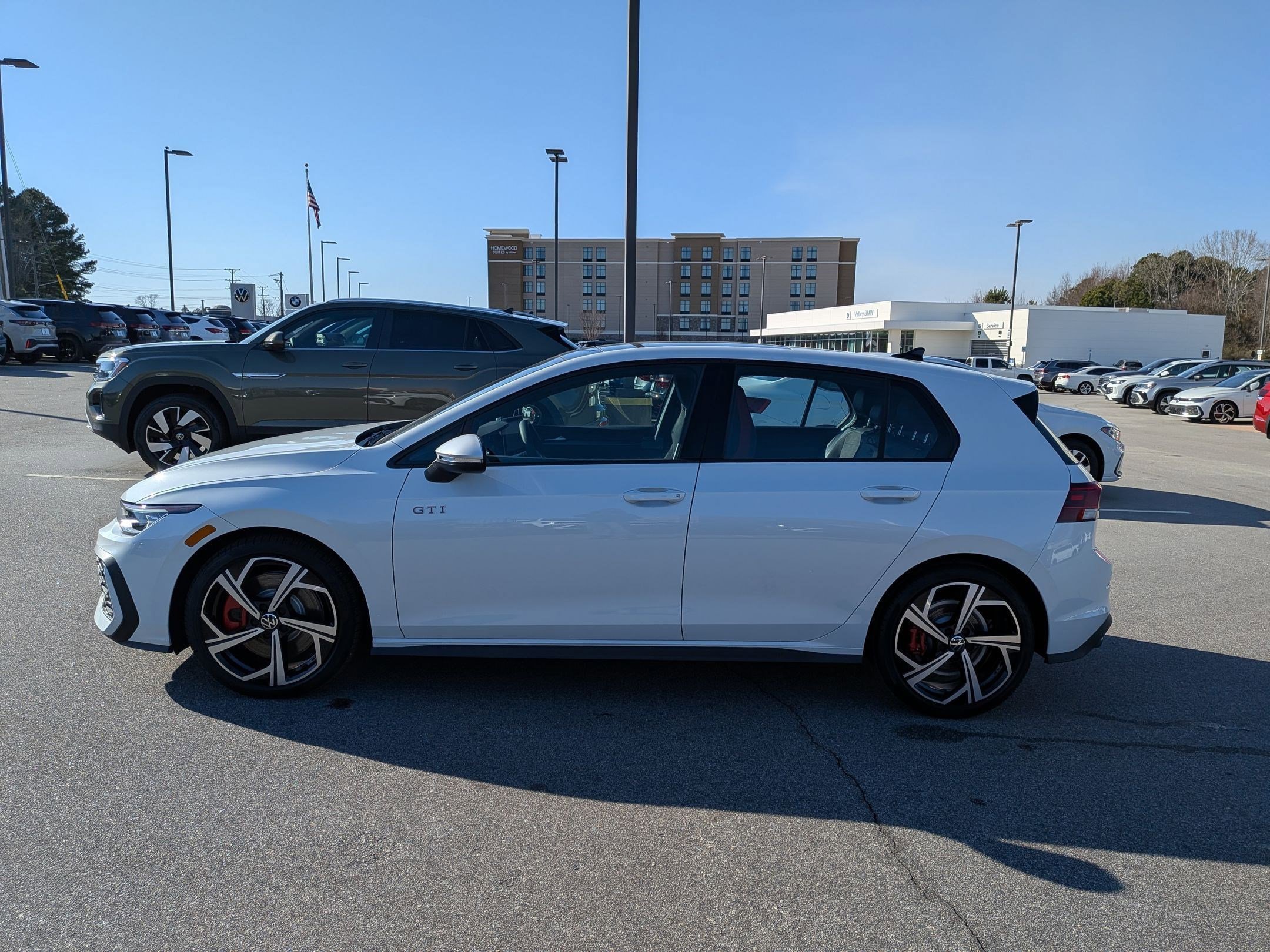 New 2026 Volkswagen GTI SE FWD image 6