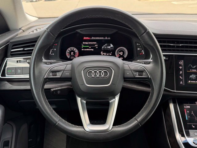 Used 2023 Audi Q8 Premium AWD/4WD image 13