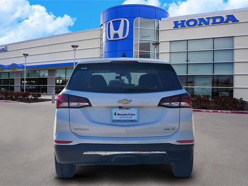 Used 2022 Chevrolet Equinox LT image 5