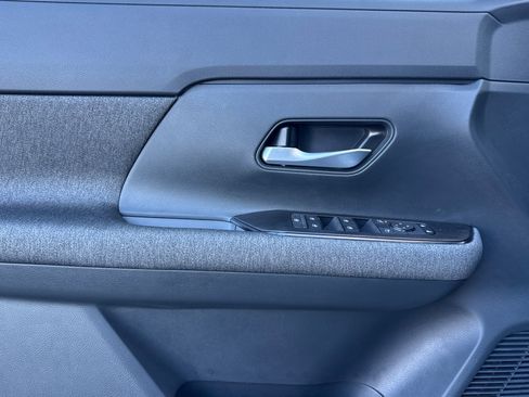 New 2026 Nissan Kicks SV w/ SV Premium Package image 8