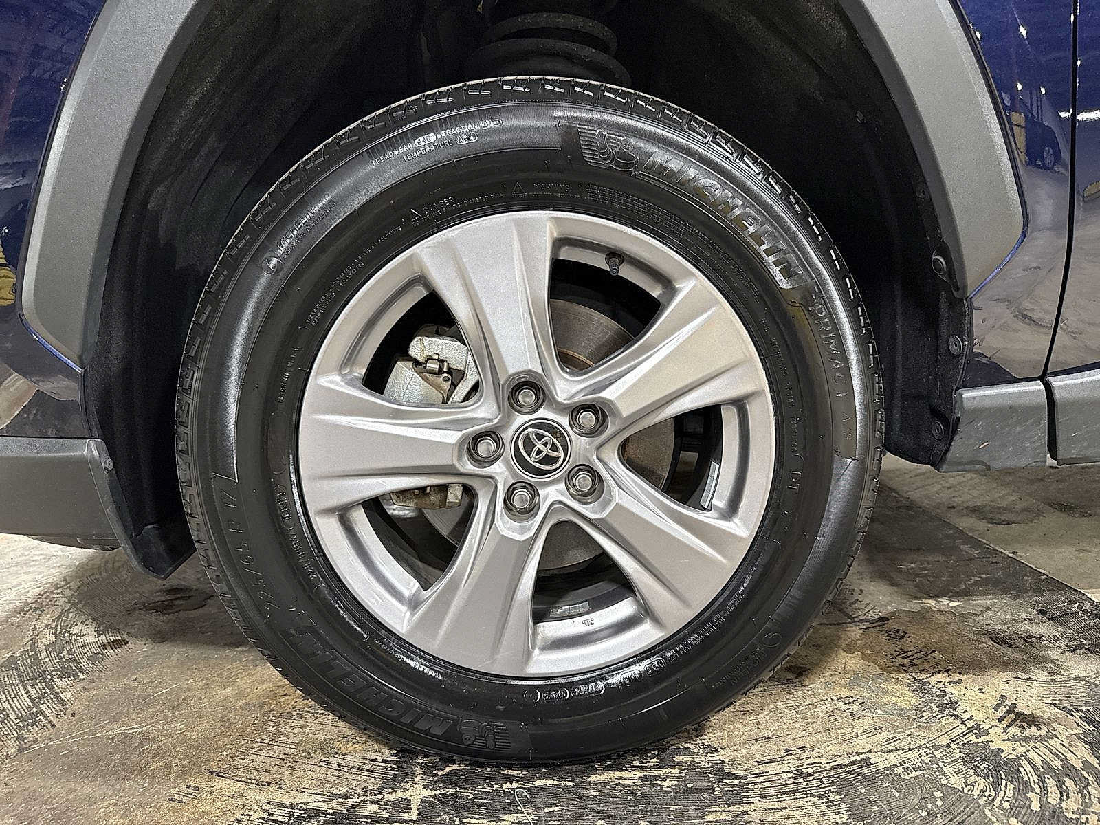 Certified 2025 Toyota RAV4 XLE AWD/4WD image 10